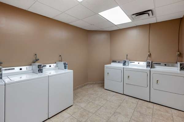 Amenities - Quality Inn & Conference Center Midland