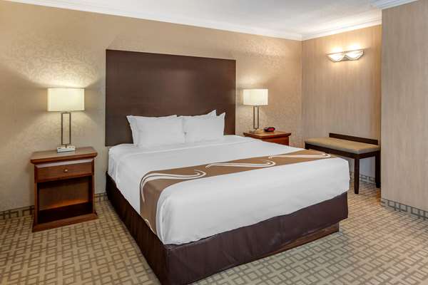 Suite - Quality Inn & Conference Center Midland