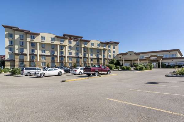 Exterior view - Clarion Hotel & Conference Centre Sherwood Park