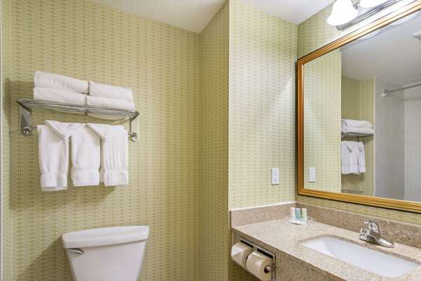  - Clarion Hotel & Conference Centre Sherwood Park