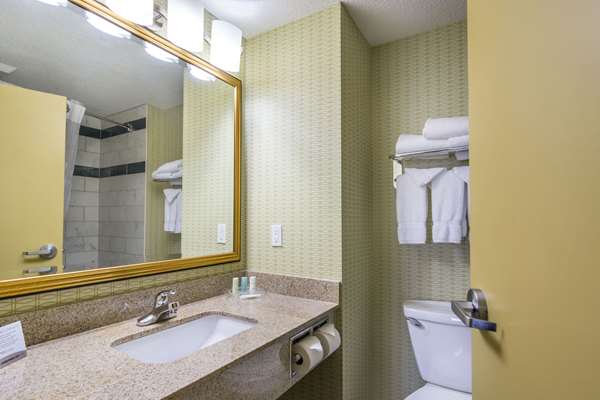  - Clarion Hotel & Conference Centre Sherwood Park