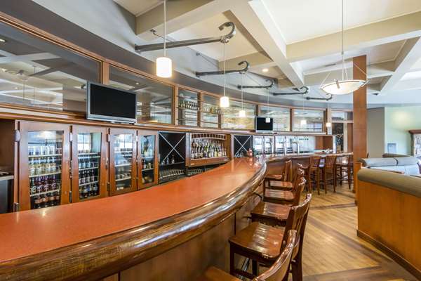 Restaurant - Clarion Hotel & Conference Centre Sherwood Park