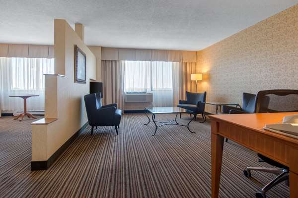 Suite - Quality Hotel et Centre de Congres St Jean Sur Richelieu