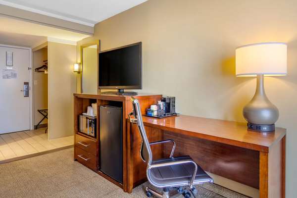  - Comfort Inn Central Denver - I-25, Exit 215