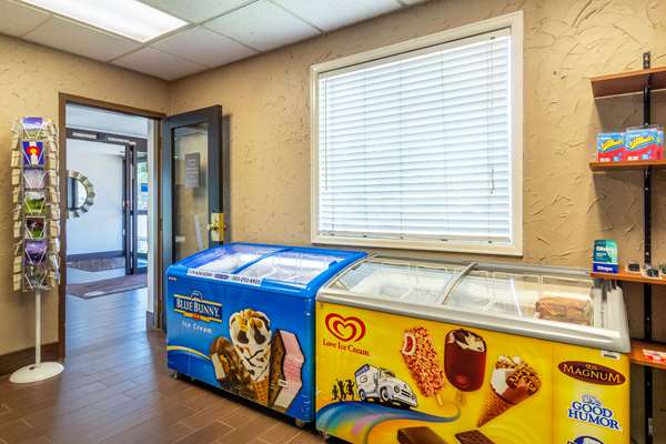  - Comfort Inn Central Denver - I-25, Exit 215