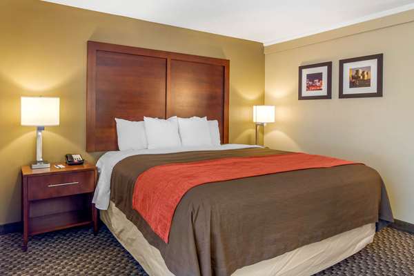  - Comfort Inn Central Denver - I-25, Exit 215