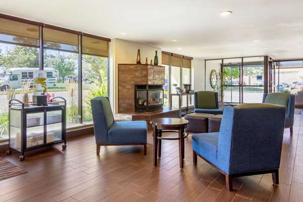  - Comfort Inn Central Denver - I-25, Exit 215