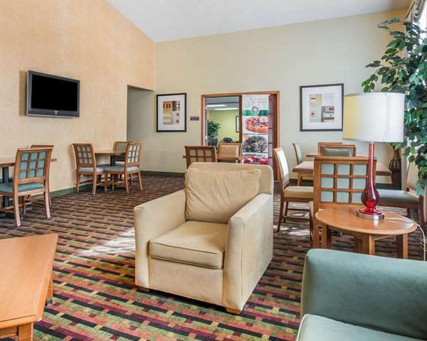  - Quality Inn Airport Colorado Springs