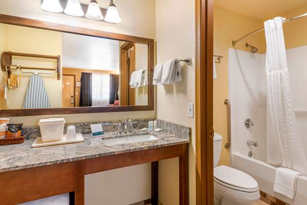  - Quality Inn Ouray