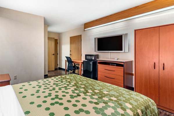  - Econo Lodge North Academy Colorado Springs - I-25, Exit 150