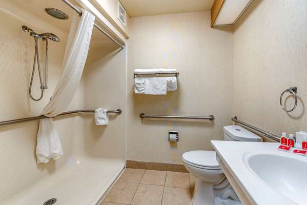  - Econo Lodge North Academy Colorado Springs - I-25, Exit 150