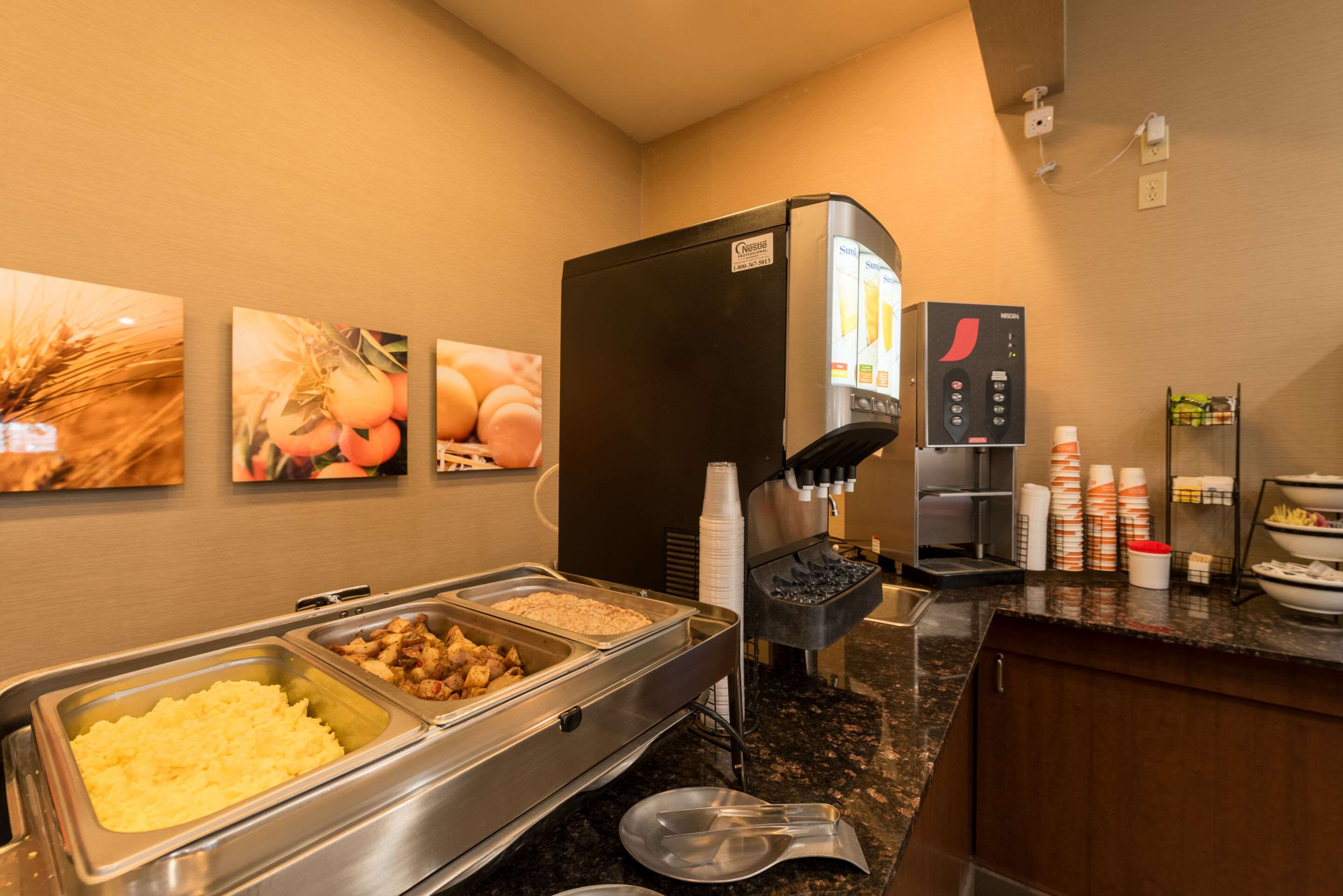Breakfast area