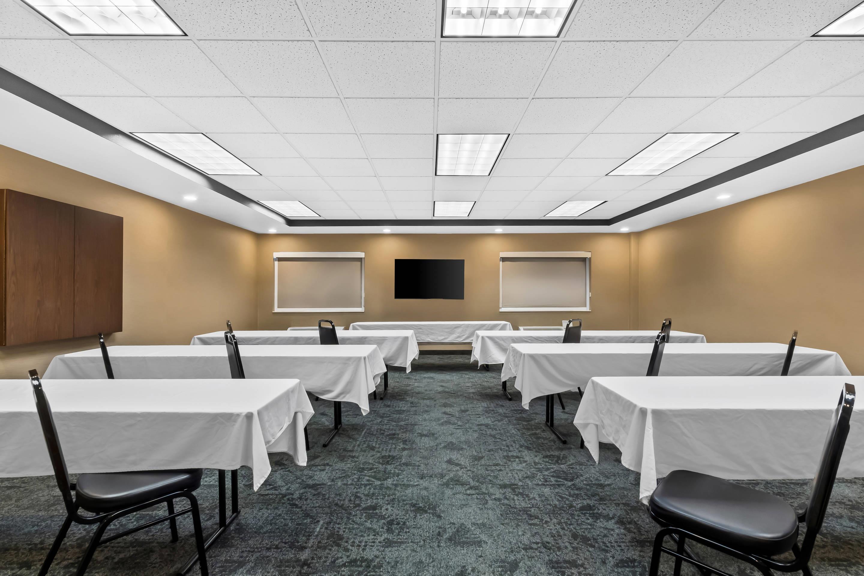 Meeting room | Comfort Suites Denver Tech Center/Englewood