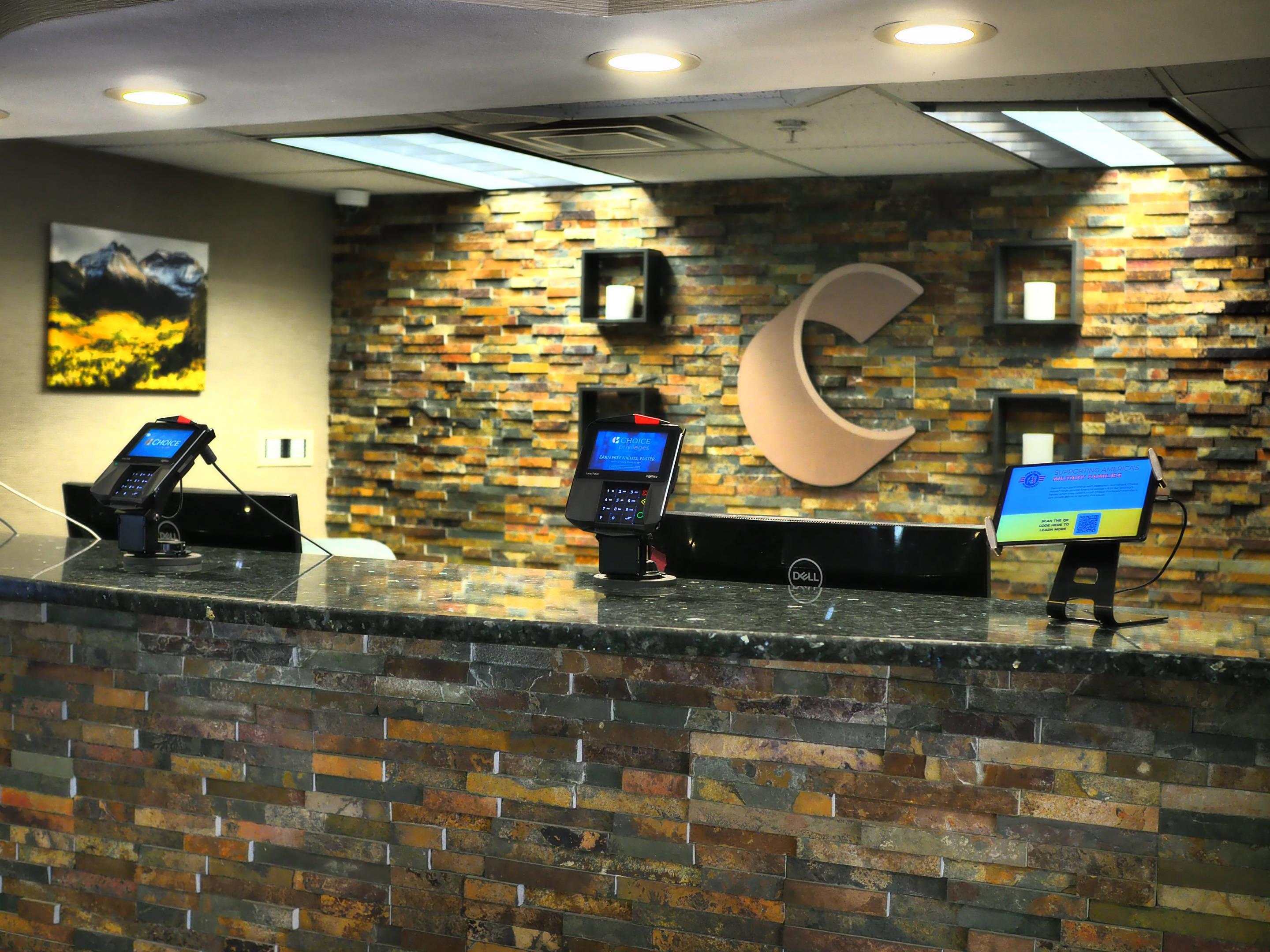 Front desk | Comfort Suites Denver Tech Center/Englewood