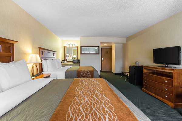  - Comfort Inn Avon - I-70, Exit 167