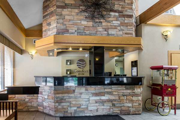  - Comfort Inn Avon - I-70, Exit 167