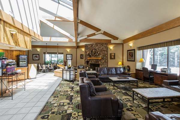  - Comfort Inn Avon - I-70, Exit 167