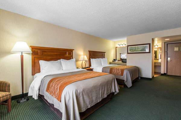  - Comfort Inn Avon - I-70, Exit 167