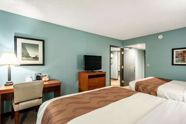Suite - Quality Inn & Suites Garden of Gods Colorado Springs - I-25, Exit 146