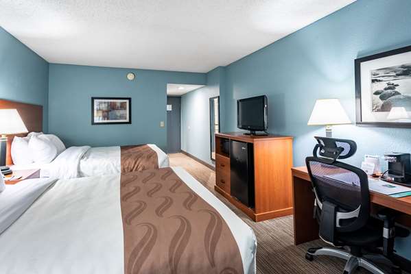  - Quality Inn & Suites Garden of Gods Colorado Springs - I-25, Exit 146