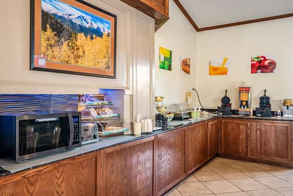 Amenities - Quality Inn & Suites Garden of Gods Colorado Springs - I-25, Exit 146