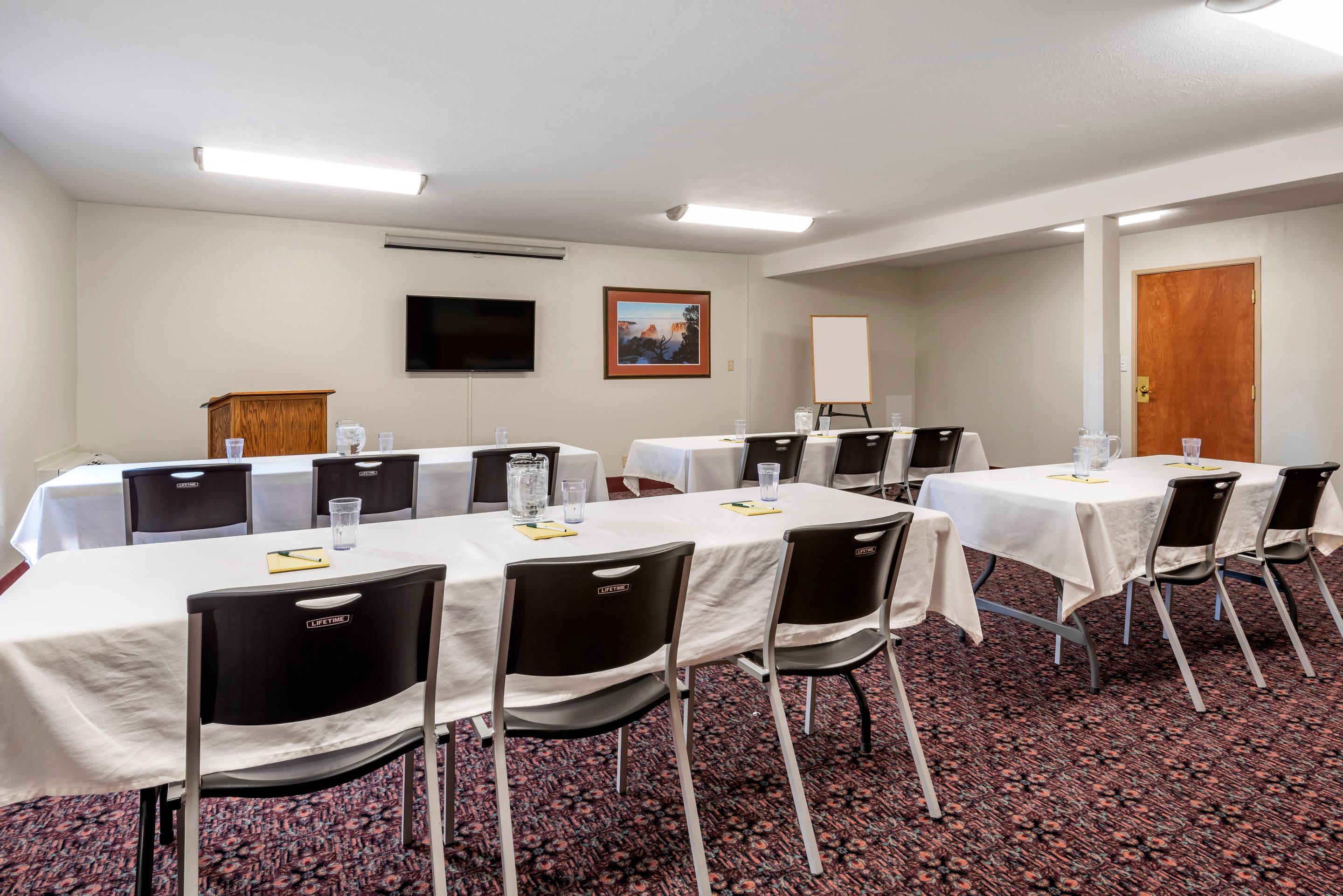 Meeting room | Quality Inn Grand Junction near University