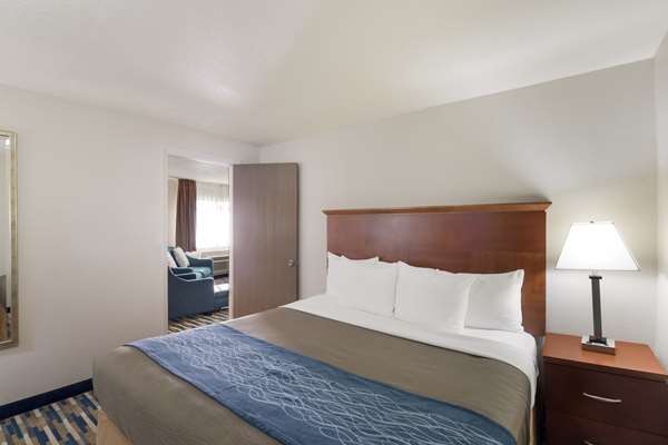 Suite - Rodeway Inn Fort Morgan - I-76, Exit 82