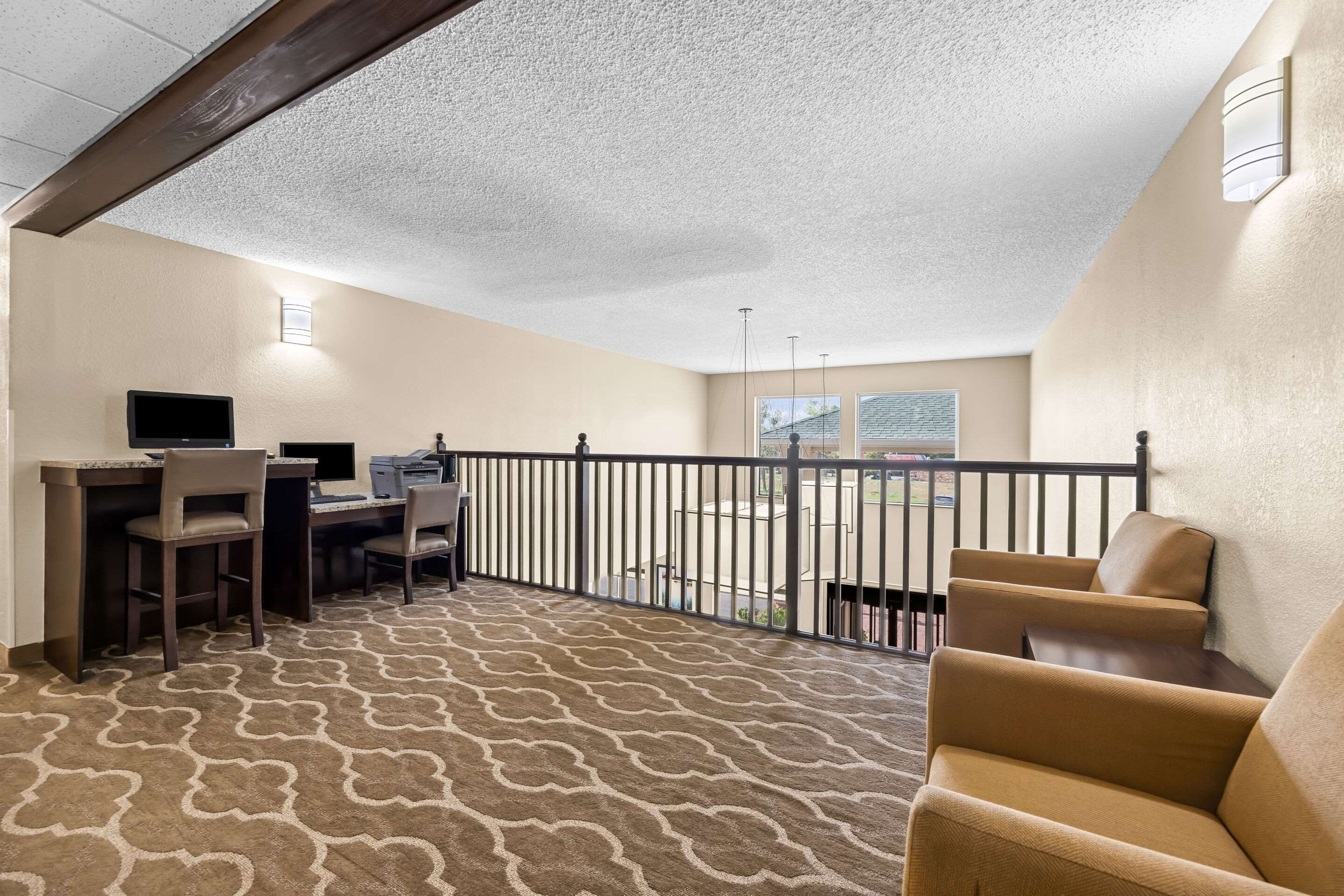 Business center | Comfort Inn & Suites Pueblo
