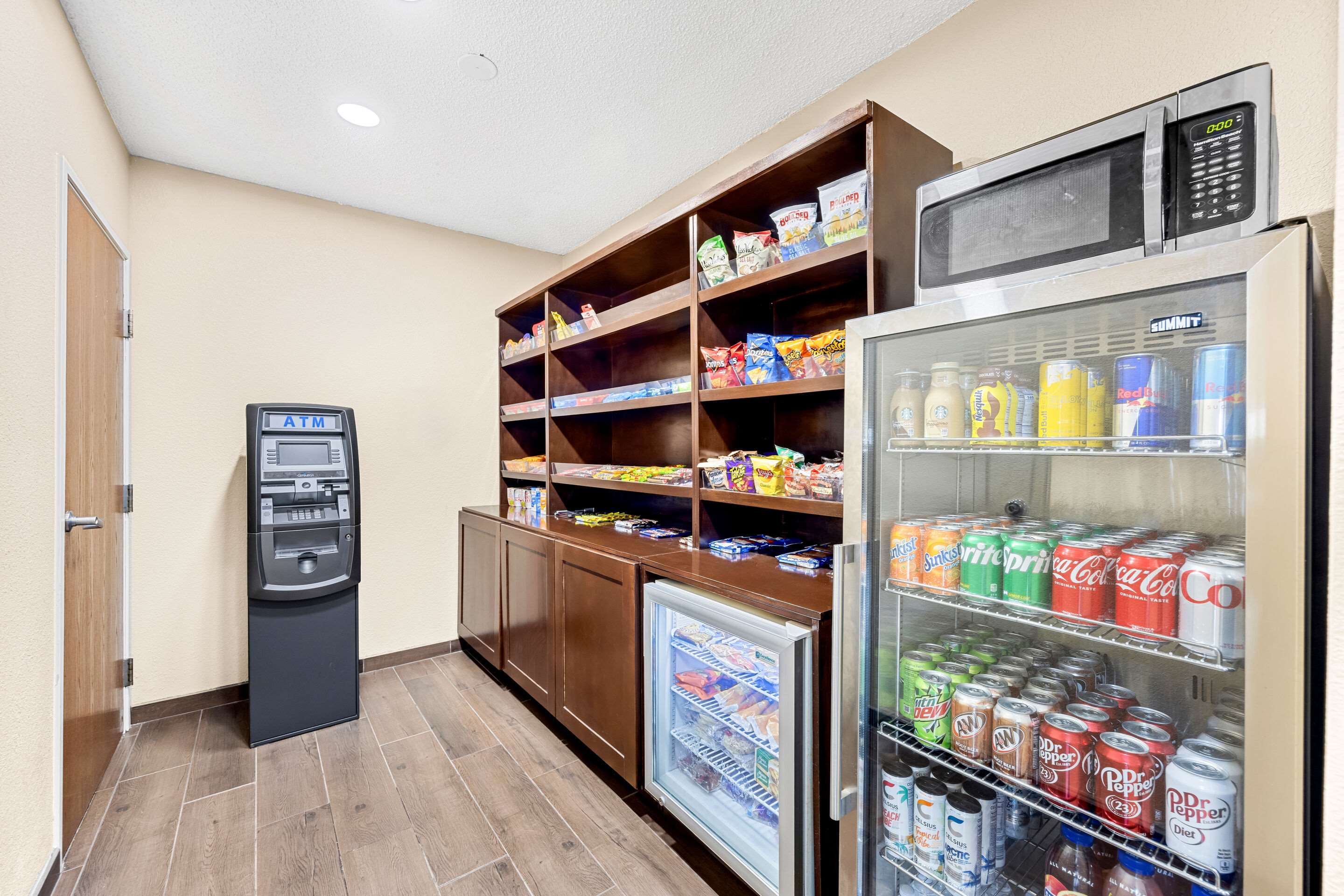 Hotel vending area | Comfort Inn & Suites Pueblo