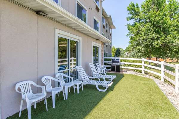 Pool - Quality Inn & Suites Loveland