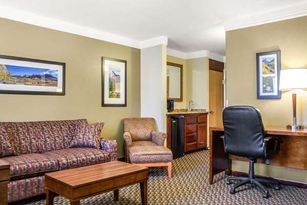 Suite - Comfort Inn & Suites Durango