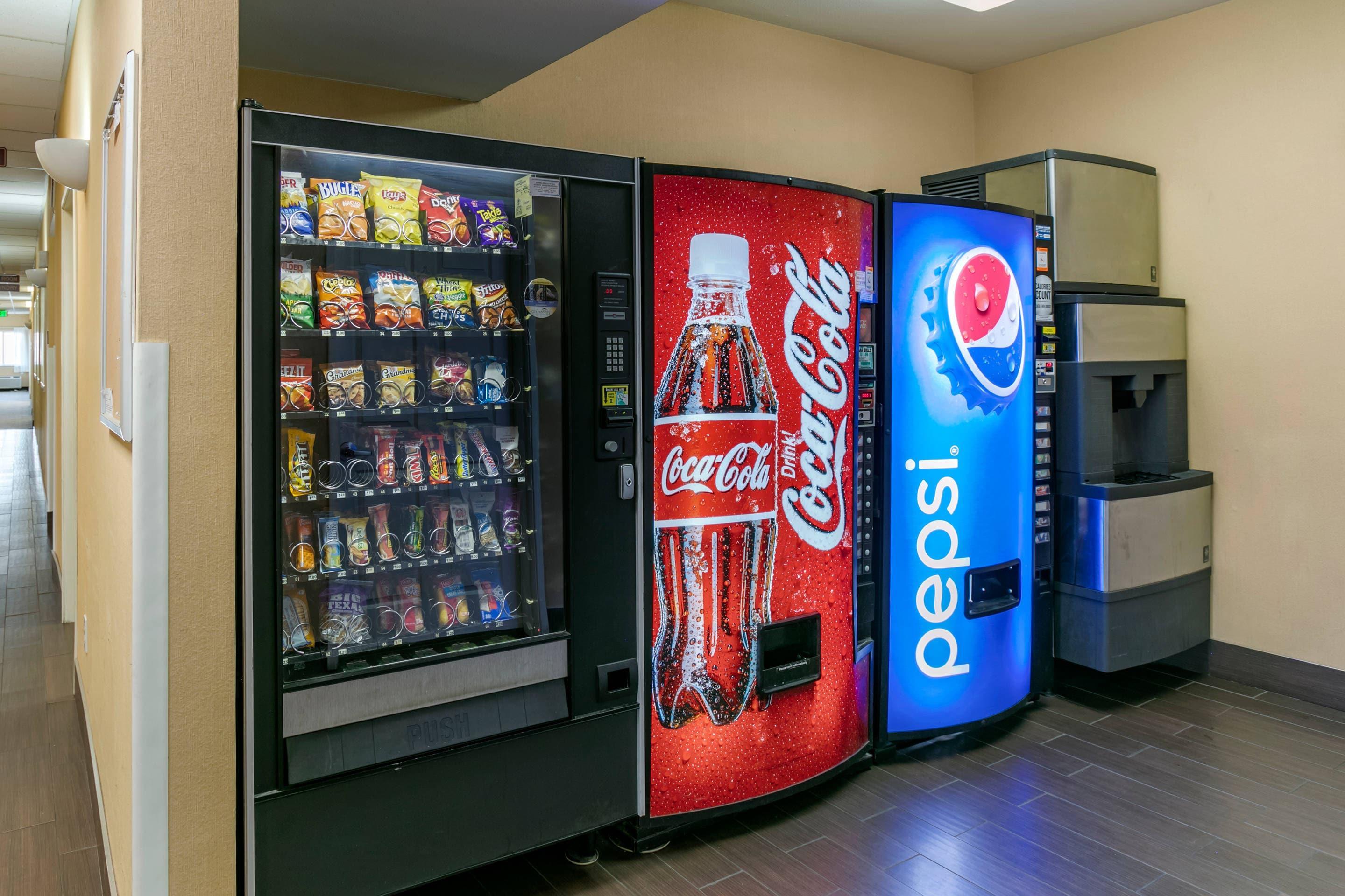 Hotel vending area | Comfort Inn Fort Collins North