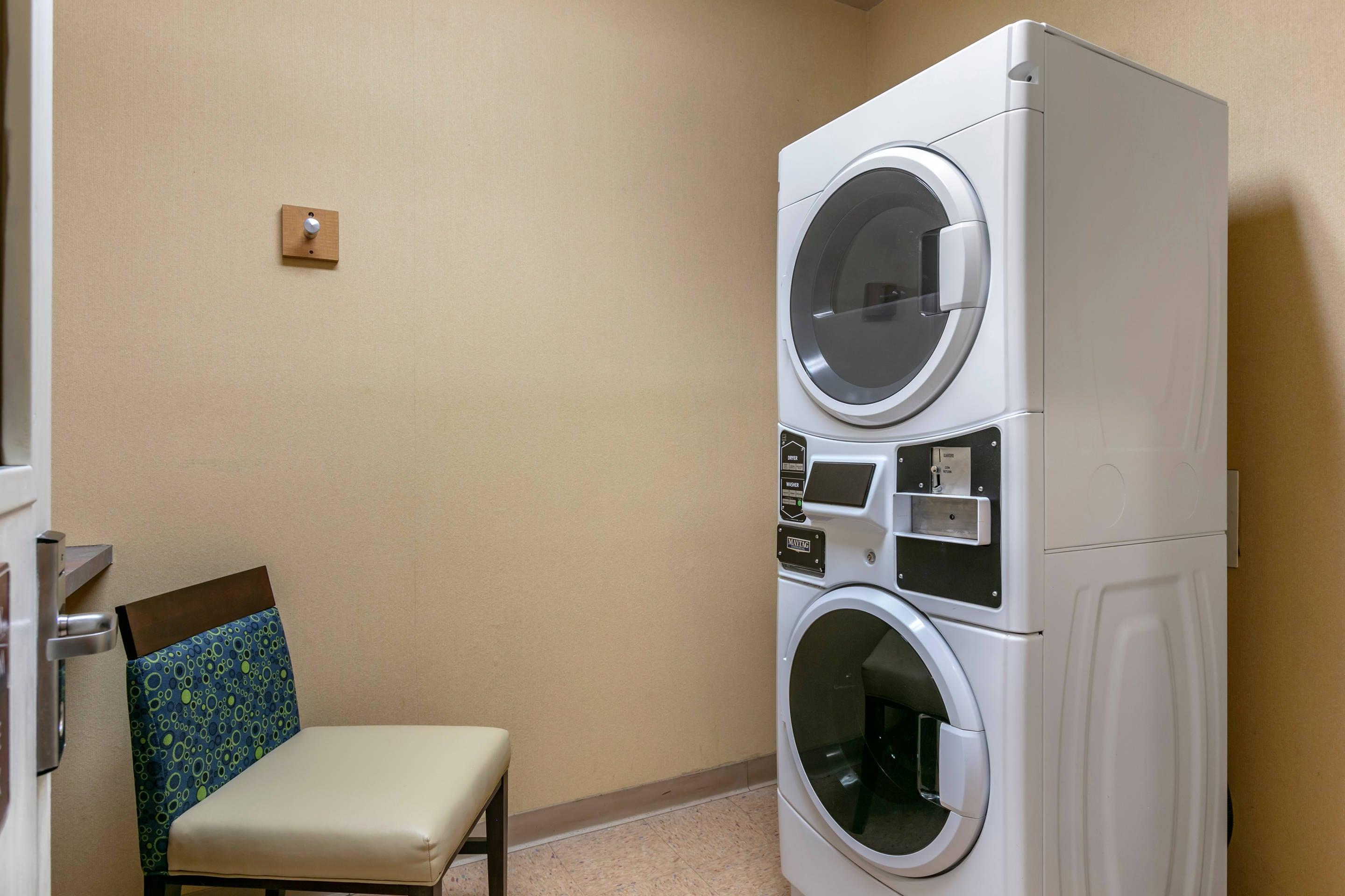 Guest laundry facilities | Comfort Inn Fort Collins North