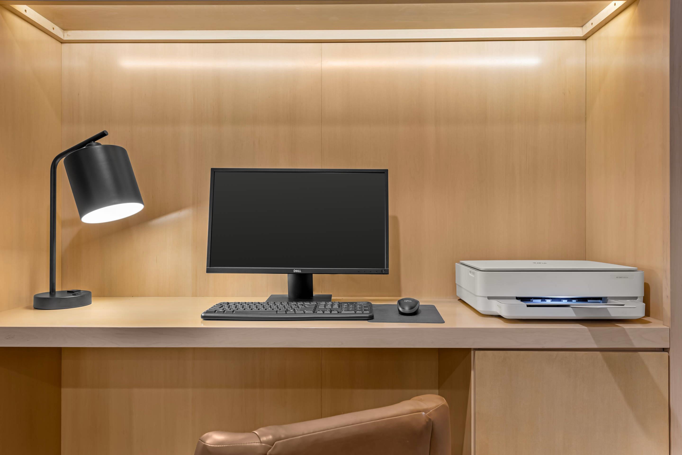 Business center | Comfort Inn & Suites Carbondale on the Roaring Fork