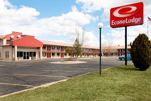 Exterior view - Econo Lodge Cortez
