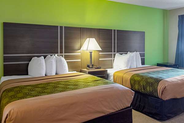  - Econo Lodge Cortez