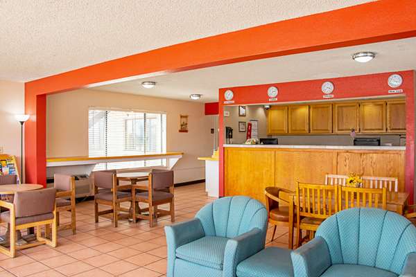  - Econo Lodge Cortez