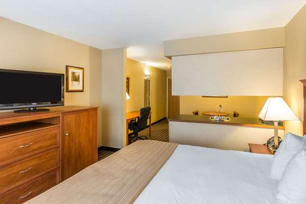 Suite - Quality Inn & Suites Glenwood Springs - I-70, Exit 114