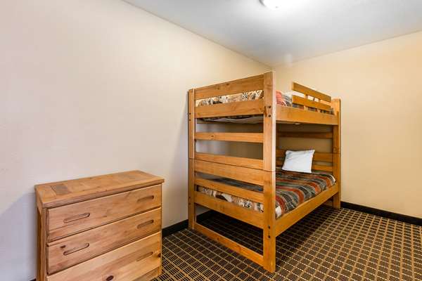 Suite - Quality Inn & Suites Glenwood Springs - I-70, Exit 114
