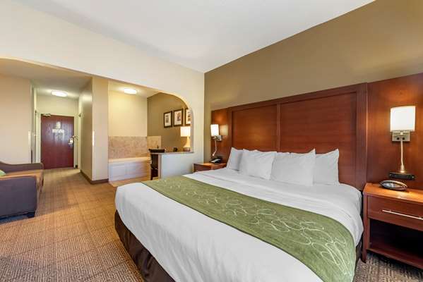 Suite - Comfort Suites Castle Rock - I-25, Exit 184