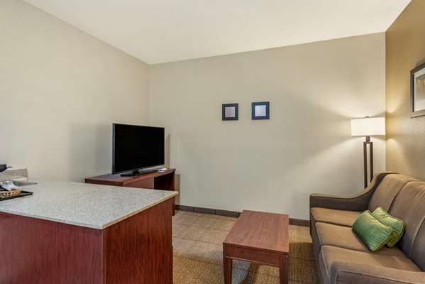 Suite - Comfort Suites Castle Rock - I-25, Exit 184