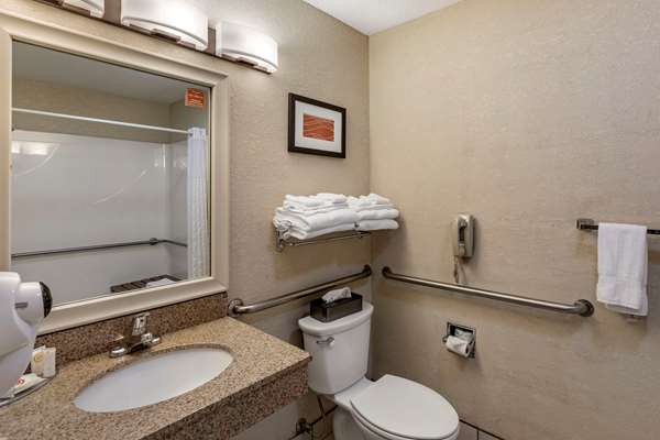Suite - Comfort Inn Wheat Ridge - I-70, Exit 267