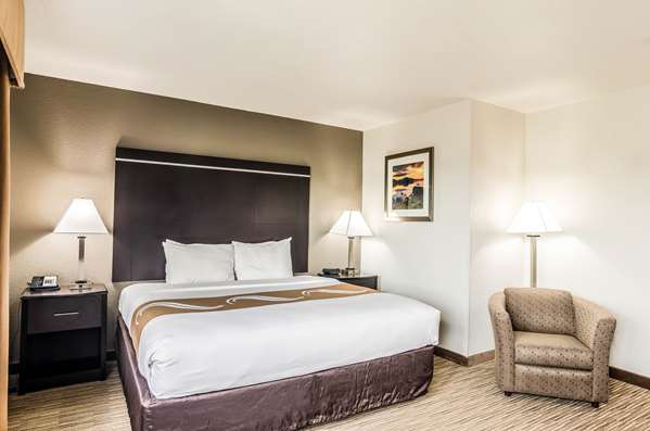  - Quality Inn & Suites Apex Center Westminster