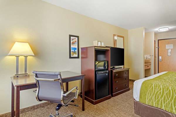  - Comfort Inn & Suites Greeley