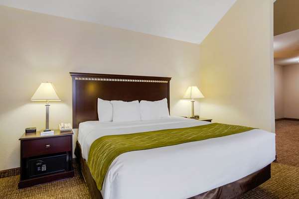 Suite - Comfort Inn & Suites Greeley