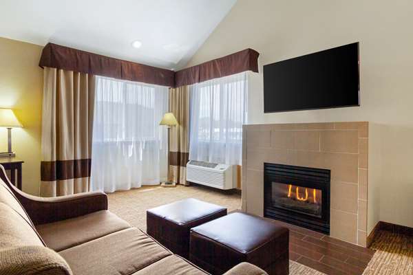 Suite - Comfort Inn & Suites Greeley
