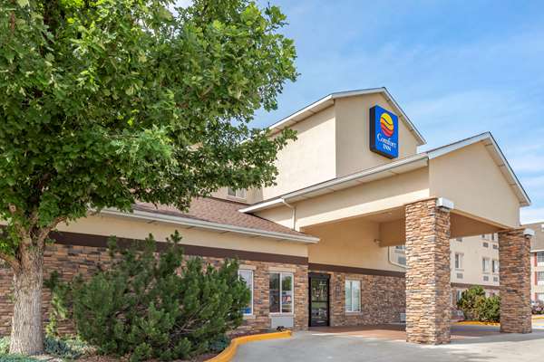 Exterior view - Comfort Inn & Suites Greeley
