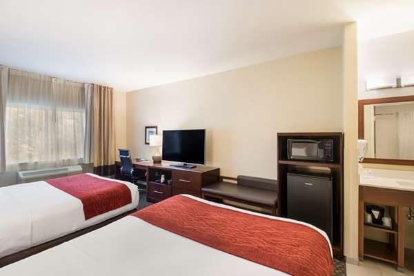  - Comfort Inn Fort Morgan - I-76, Exit 82