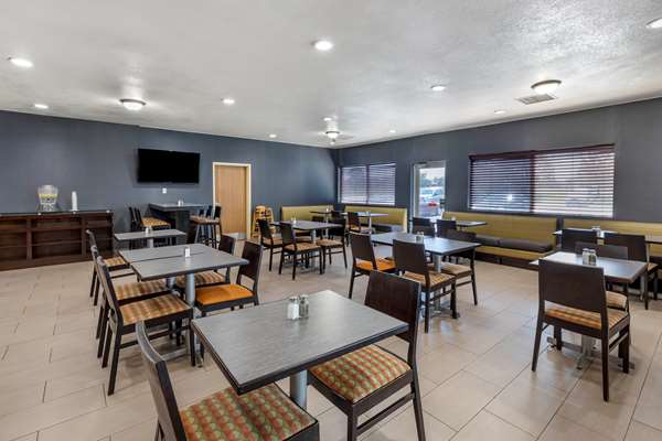 Amenities - Quality Inn & Suites Denver Airport Aurora - I-70, Exit 285