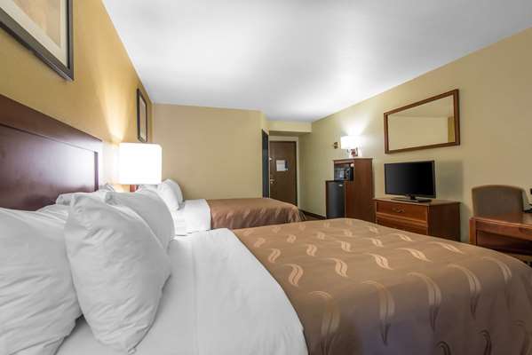  - Quality Inn South Colorado Springs South - I-25, Exit 138